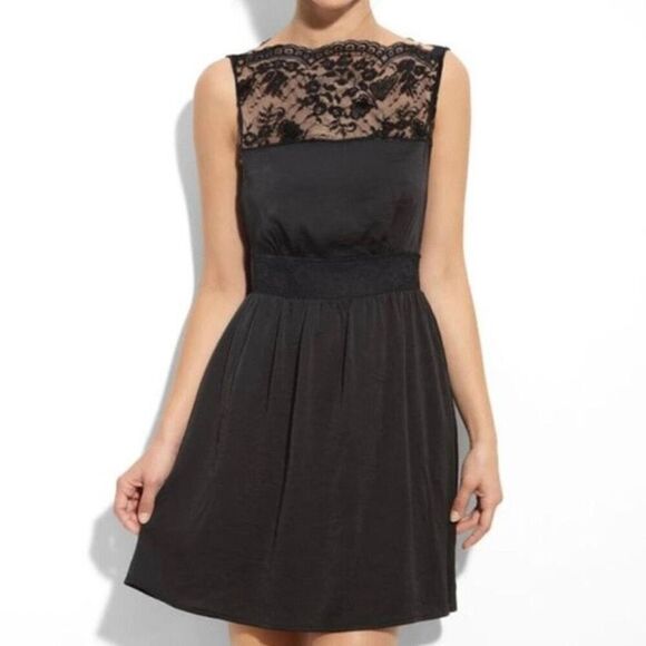 Free People Tea For Two Black Lace Mini Dress Open Sides - Picture 1 of 9